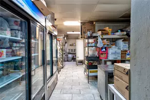 2414 S Gordon St, Alvin, TX 77511 - Photo 20