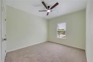 1400 W 18th St, Bryan, TX 77803 - Photo 18