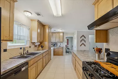 19115 Frey Road, Hempstead, TX 77445 - Photo 12