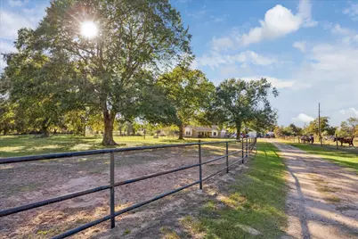 19115 Frey Road, Hempstead, TX 77445 - Photo 2