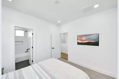 2424 Harrington Street, Houston, TX 77026 - Photo 14