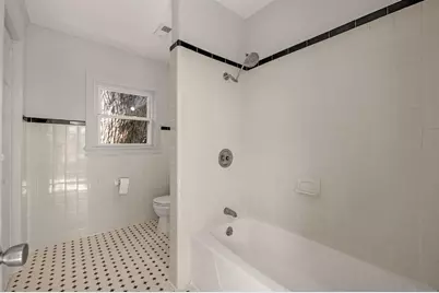 2415 Columbia Street, Houston, TX 77008 - Photo 18