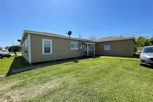 302 N Avenue B, Freeport, TX 77541 - Photo 16