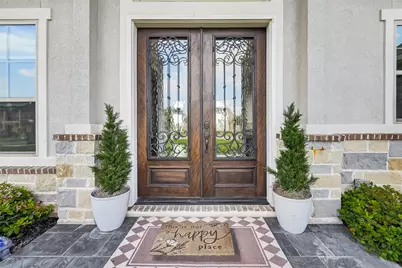 10905 Dauphine Street, Willis, TX 77318 - Photo 2