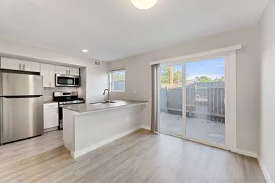 5005 Manor Road #123, Austin, TX 78723 - Photo 6