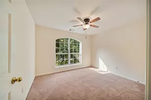10 Orchid Grove Pl, The Woodlands, TX 77385 - Photo 16