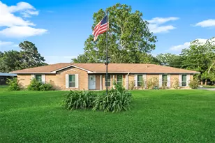 104 Rankin Rd, Trinity, TX 75862 - Photo 2