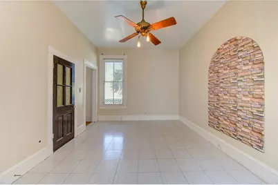 1619 Avenue N, Galveston, TX 77550 - Photo 6