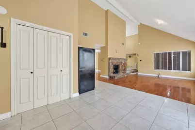 13051 Meadowline Drive, Houston, TX 77082 - Photo 22