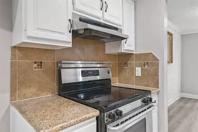 14535 Misty Meadow Lane, Houston, TX 77079 - Photo 12
