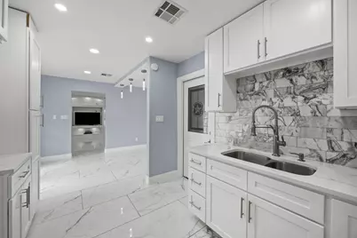 15303 Tonya Drive, Houston, TX 77060 - Photo 10