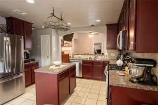 8134 Silent Deep Dr, Rosenberg, TX 77469 - Photo 6