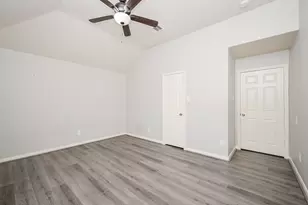 15715 Forest Creek Farms, Cypress, TX 77429 - Photo 16
