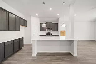 3017 Mistflower Trl, Brookshire, TX 77423 - Photo 2