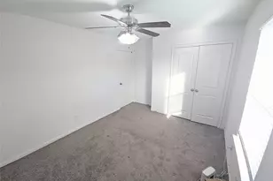 14214 Singing Oaks Trl, Houston, TX 77045 - Photo 26