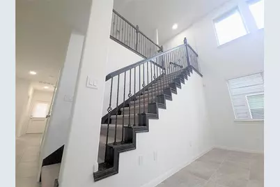 14214 Singing Oaks Trail, Houston, TX 77045 - Photo 16