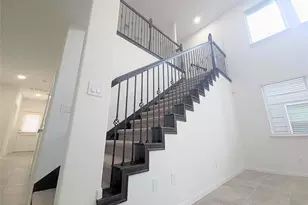 14214 Singing Oaks Trl, Houston, TX 77045 - Photo 16