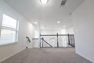 14214 Singing Oaks Trl, Houston, TX 77045 - Photo 18