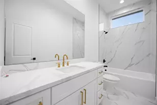 5125 Doolittle Blvd, Houston, TX 77033 - Photo 20