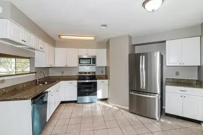 10111 King Ranch Lane, Sugar Land, TX 77498 - Photo 6