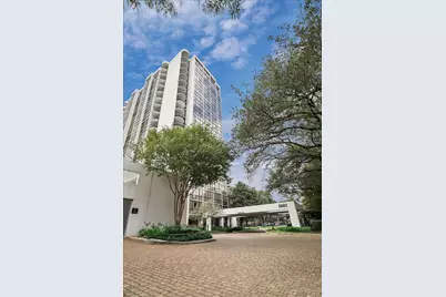 5001 Woodway Drive #1305, Houston, TX 77056 - Photo 26