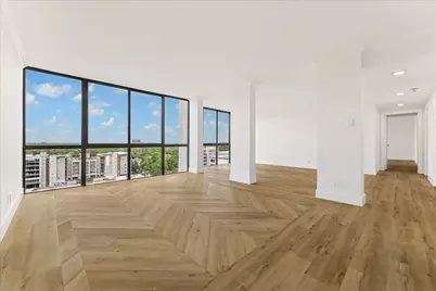 5001 Woodway Drive #1305, Houston, TX 77056 - Photo 4