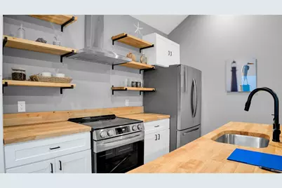 1036 Sunset Circle W, Crystal Beach, TX 77650 - Photo 24