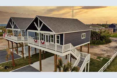 1036 Sunset Circle W, Crystal Beach, TX 77650 - Photo 6