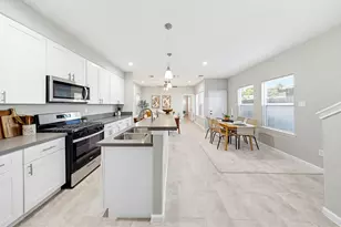 313 De Haven St, Houston, TX 77029 - Photo 8