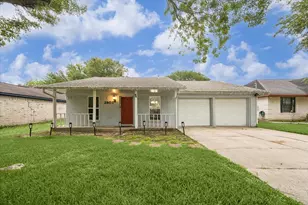 2907 Arkansas Ave, Dickinson, TX 77539 - Photo 2