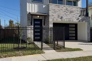 4702 Coke St, Houston, TX 77020 - Photo 2