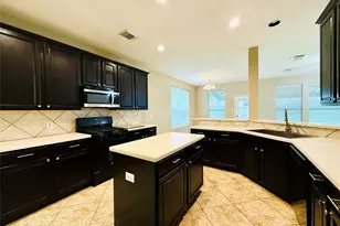 5124 Arborwood Dr, League City, TX 77573 - Photo 10