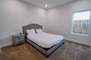 615 Northew St, Houston, TX 77091 - Photo 20