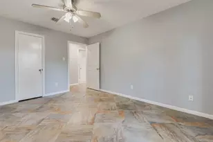 9223 Sandstone St, Houston, TX 77036 - Photo 24