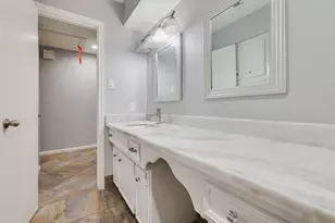 9223 Sandstone St, Houston, TX 77036 - Photo 20