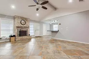 9223 Sandstone St, Houston, TX 77036 - Photo 8