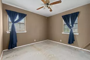 210 Commanche Trail, Wallisville, TX 77597 - Photo 22