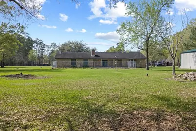 210 Commanche Trail, Wallisville, TX 77597 - Photo 32