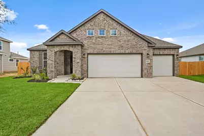 2407 16th Street, Bay City, TX 77414 - Photo 2