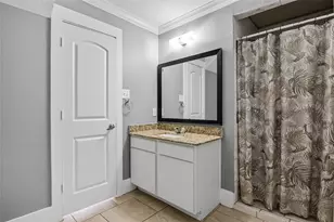 2811 Oakland Brook St, Houston, TX 77038 - Photo 16