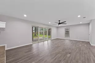 714 Golden Bear Ln, Kingwood, TX 77339 - Photo 6