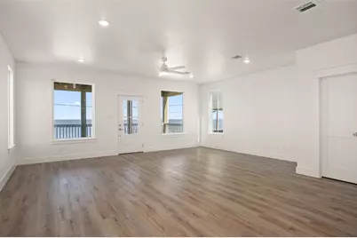 2211 Avenue A, San Leon, TX 77539 - Photo 14