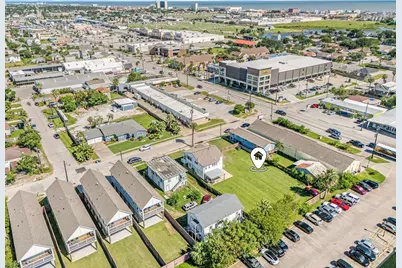 1217 67th Street, Galveston, TX 77551 - Photo 4