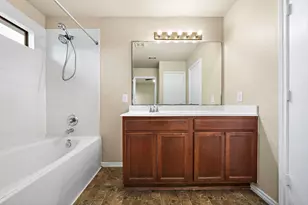 20306 Silent Vale Ln, Katy, TX 77449 - Photo 4