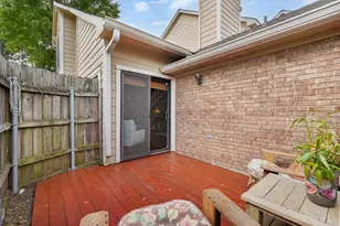 16538 Holly Trail Dr, Houston, TX 77058 - Photo 22