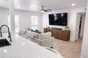 361 N Post Oak Ln, Houston, TX 77024 - Photo 16