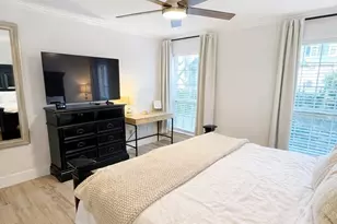 361 N Post Oak Ln, Houston, TX 77024 - Photo 22