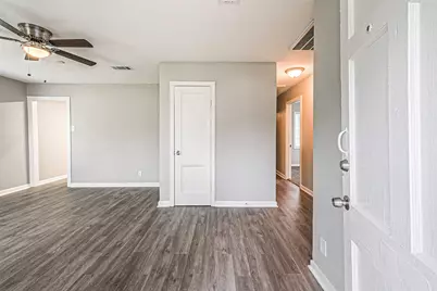 1539 Pleasantville Drive, Houston, TX 77029 - Photo 2