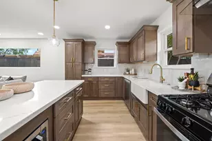 1402 Lehman St, Houston, TX 77018 - Photo 10