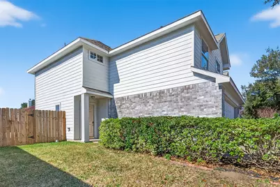 14142 Bishop Bend Lane, Houston, TX 77047 - Photo 4